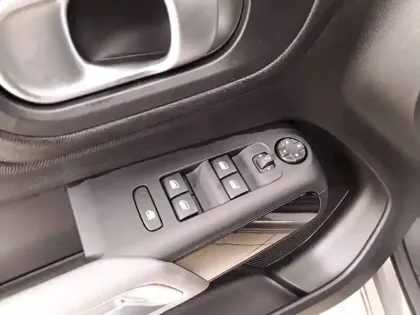 Photo 25 Citroën C5 aircross  Hybride Rechargeable 225 S&S e-EAT8