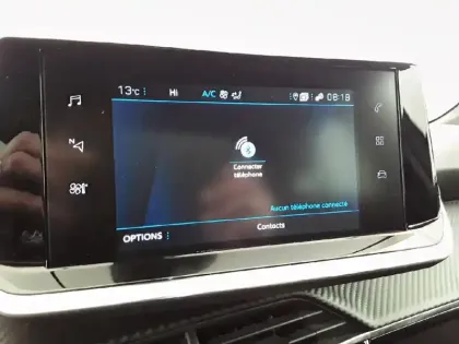 Photo 18 Peugeot 2008  BlueHDi 130 S&S EAT8