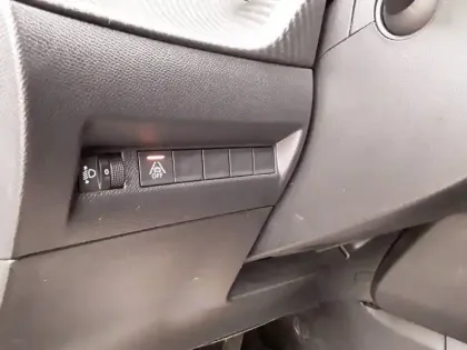 Photo 23 Peugeot 2008  BlueHDi 130 S&S EAT8