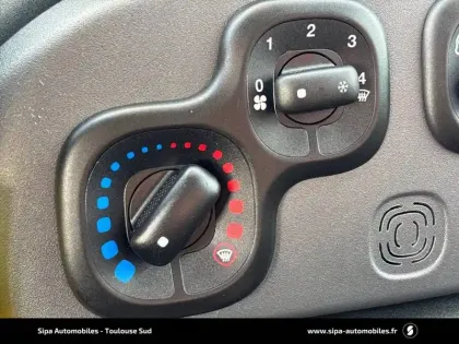 Photo 25 Fiat Panda  1.0 70 ch Hybride BSG S/S