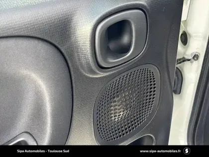 Photo 24 Fiat Panda  1.0 70 ch Hybride BSG S/S