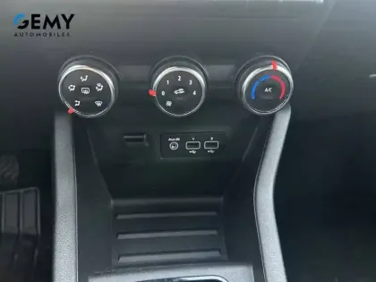 Photo 15 Renault Clio  TCe 90