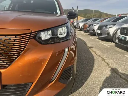 Photo 21 Peugeot 2008  Electrique 136 ch