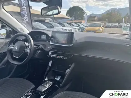 Photo 1 Peugeot 2008  Electrique 136 ch