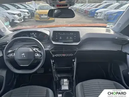Photo 33 Peugeot 2008  Electrique 136 ch