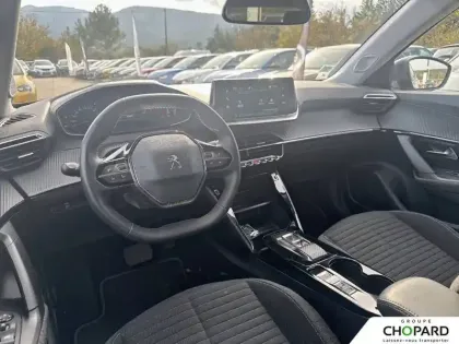 Photo 34 Peugeot 2008  Electrique 136 ch