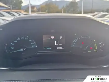 Photo 16 Peugeot 2008  Electrique 136 ch