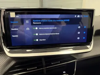 Photo 63 Peugeot 208  Hybrid 110 e-DCS6