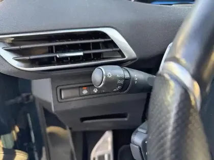 Photo 17 Peugeot 5008  BlueHDi 130ch S&S EAT8 GT Pack