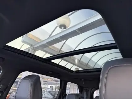 Photo 24 Peugeot 5008  BlueHDi 130ch S&S EAT8 GT Pack