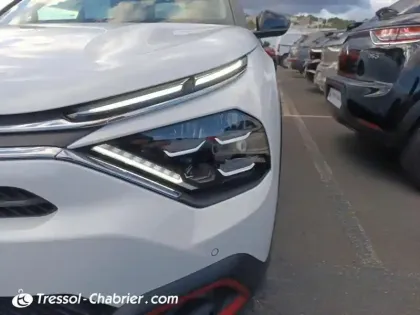 Photo 13 Citroën C4  BlueHDi 130 S&S EAT8 Shine