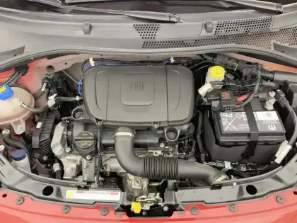 Photo 6 Fiat 500  1.0 70 ch Hybride BSG S/S (RED)