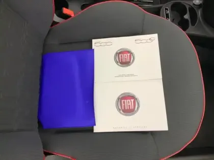 Photo 15 Fiat 500  1.0 70 ch Hybride BSG S/S (RED)