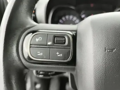 Photo 18 Citroën C3 Aircross  PureTech 110 S&S BVM6 C-Series