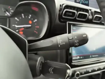 Photo 17 Citroën C3 Aircross  PureTech 110 S&S BVM6 C-Series
