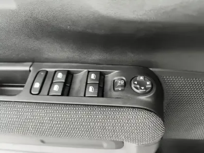 Photo 19 Citroën C3 Aircross  PureTech 110 S&S BVM6 C-Series