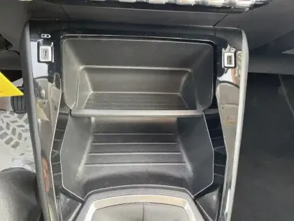 Photo 21 Peugeot 208  PureTech 75 S&S BVM5 Active