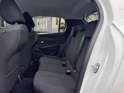 Photo 22 Peugeot 208  PureTech 75 S&S BVM5 Active