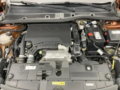 Photo 6 Citroën C4  PureTech 130 S&S BVM6 Feel Pack