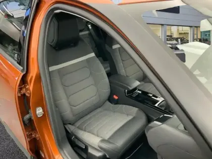 Photo 8 Citroën C4  PureTech 130 S&S BVM6 Feel Pack