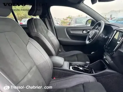 Photo 8 Volvo Xc40  T3 163 ch Geartronic 8 R-Design