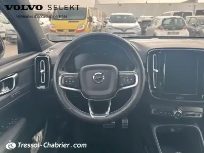 Photo 11 Volvo Xc40  T3 163 ch Geartronic 8 R-Design
