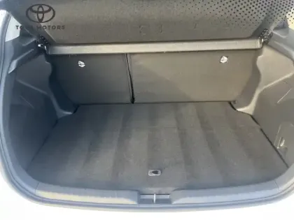 Photo 9 Toyota Yaris Hybride 116h Dynamic