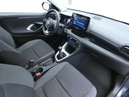 Photo 6 Toyota Yaris 120 VVT-i Design