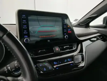 Photo 23 Toyota C-HR HYBRIDE MC19 2.0L Distinctive