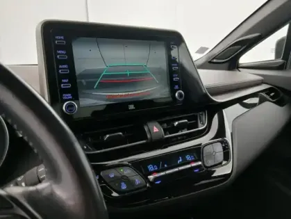 Photo 29 Toyota C-HR HYBRIDE MC19 2.0L Distinctive