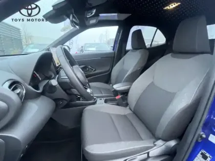 Photo 11 Toyota Yaris Hybride 116h Design