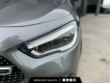 Photo 8 Mercedes GLA 250 e 160+102ch AMG Line 8G-DCT