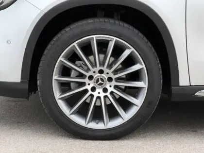 Photo 13 Mercedes GLA 200 Starlight Edition Classe / X156 St