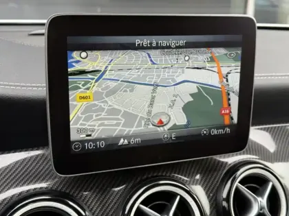 Photo 17 Mercedes GLA 200 Starlight Edition Classe / X156 St