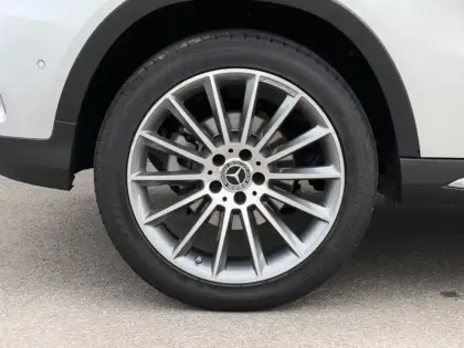 Photo 12 Mercedes GLA 200 Starlight Edition Classe / X156 St