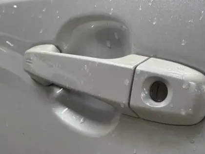 Photo 19 Toyota C-HR 1.8 Hybride 122 Edition ch