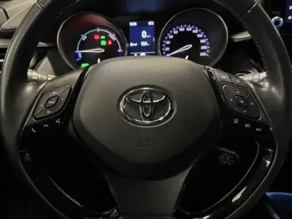 Photo 12 Toyota C-HR 1.8 Hybride 122 Edition ch