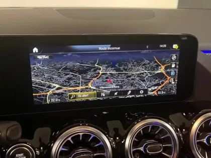 Photo 49 Mercedes GLA 250 e 160+102ch AMG Line 8G-DCT