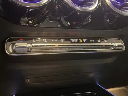 Photo 55 Mercedes GLA 250 e 160+102ch AMG Line 8G-DCT