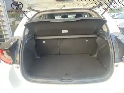 Photo 9 Toyota Yaris Hybride 116h Dynamic