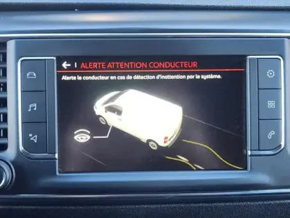 Photo 8 Citroën Jumpy III Taille M BlueHDi 120 S&S BVM6 Business