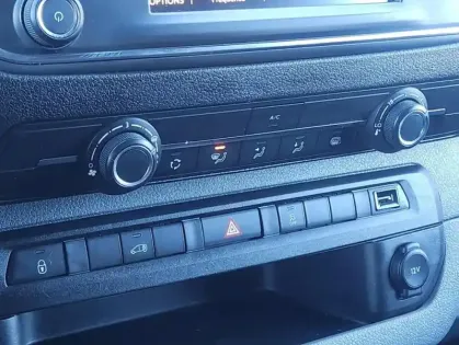 Photo 14 Citroën Jumpy III Taille M BlueHDi 120 S&S BVM6 Business