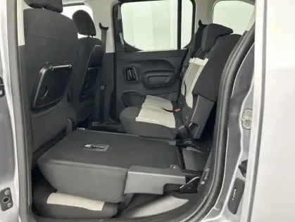 Photo 34 Citroën Berlingo M BlueHDi 100ch Feel Pack + GPS + Attelage