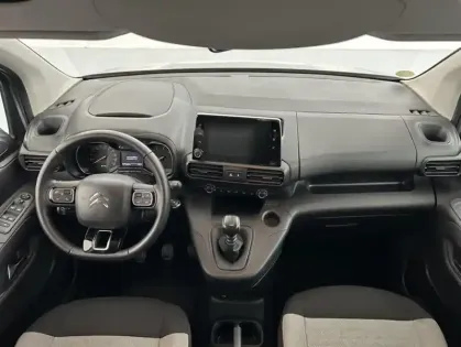 Photo 50 Citroën Berlingo M BlueHDi 100ch Feel Pack + GPS + Attelage