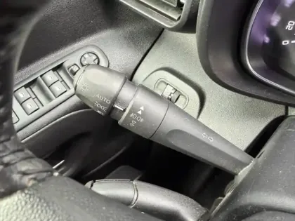 Photo 11 Citroën Berlingo M BlueHDi 100ch Feel Pack + GPS + Attelage