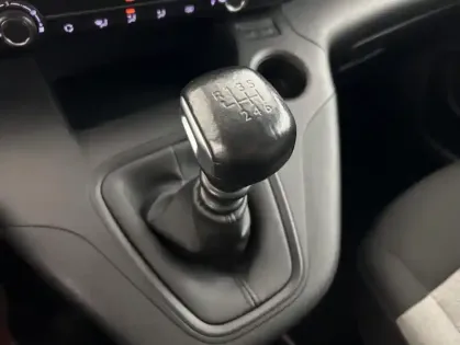 Photo 68 Citroën Berlingo M BlueHDi 100ch Feel Pack + GPS + Attelage