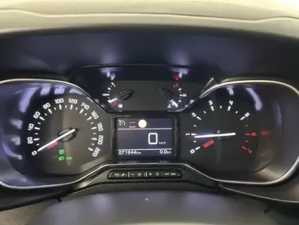 Photo 40 Citroën Berlingo M BlueHDi 100ch Feel Pack + GPS + Attelage