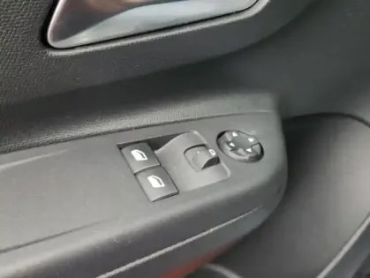 Photo 22 Opel Corsa VI 1.2 Turbo 100ch Edition Business