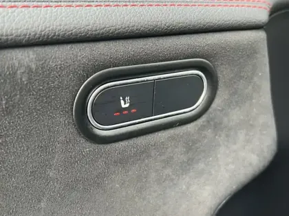 Photo 12 Mercedes CLA 250 e Hybrid EQ AMG Line