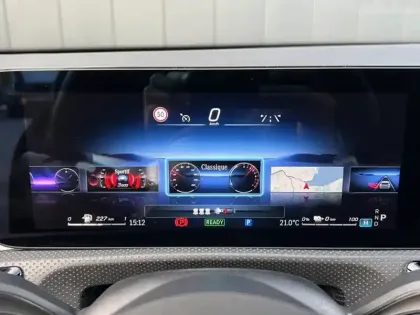 Photo 15 Mercedes CLA 250 e Hybrid EQ AMG Line